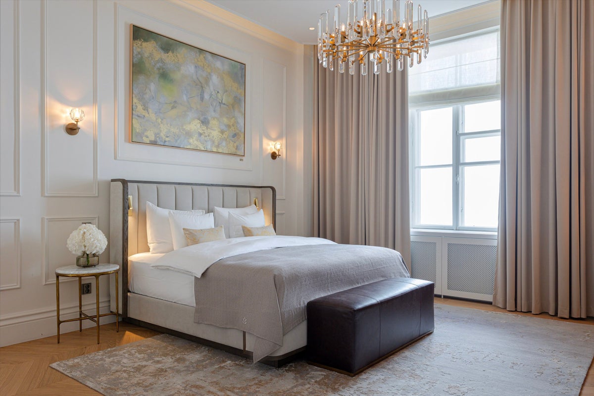 Waldorf Astoria Helsinki guest room 3