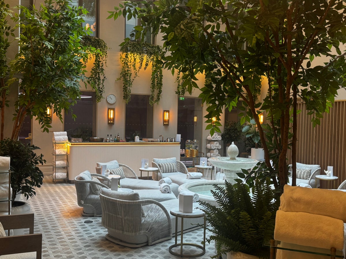 Waldorf Astoria Helsinki spa seating