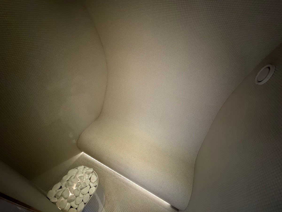 Waldorf Astoria Helsinki steam room