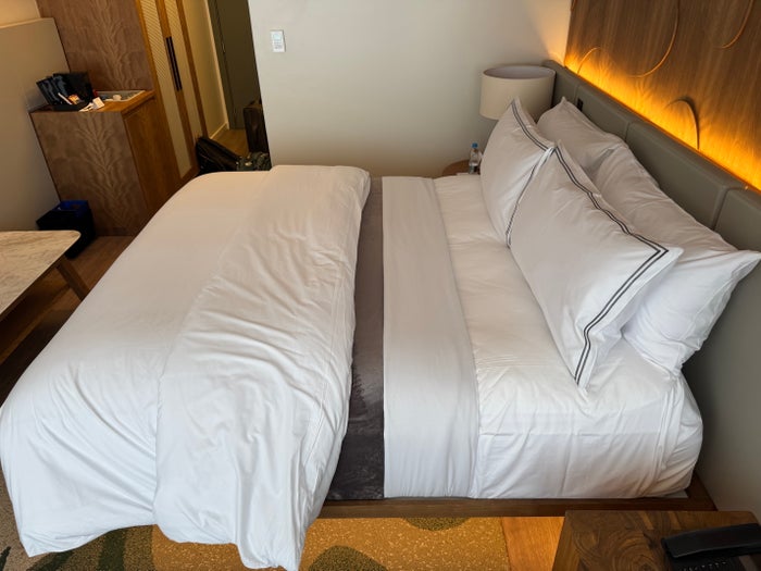 Westin Sao Paulo Marriott bedroom reverse view Westin Sao Paulo Marriott bedroom reverse view