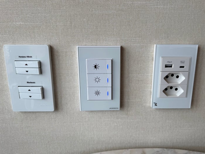 Westin Sao Paulo Marriott bedroom switches Westin Sao Paulo Marriott bedroom switches
