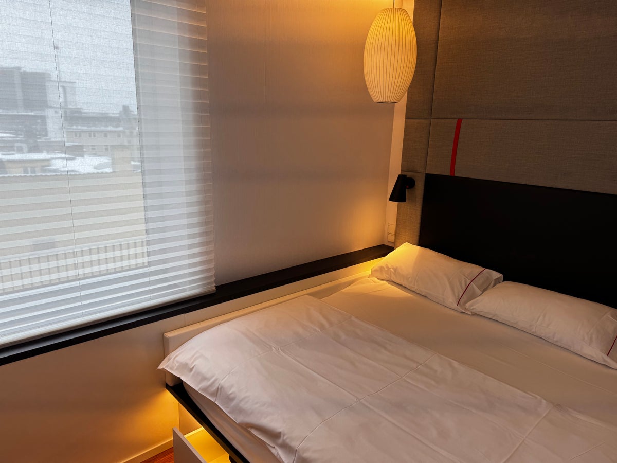 citizenM Copenhagen Radhuspladsen bed
