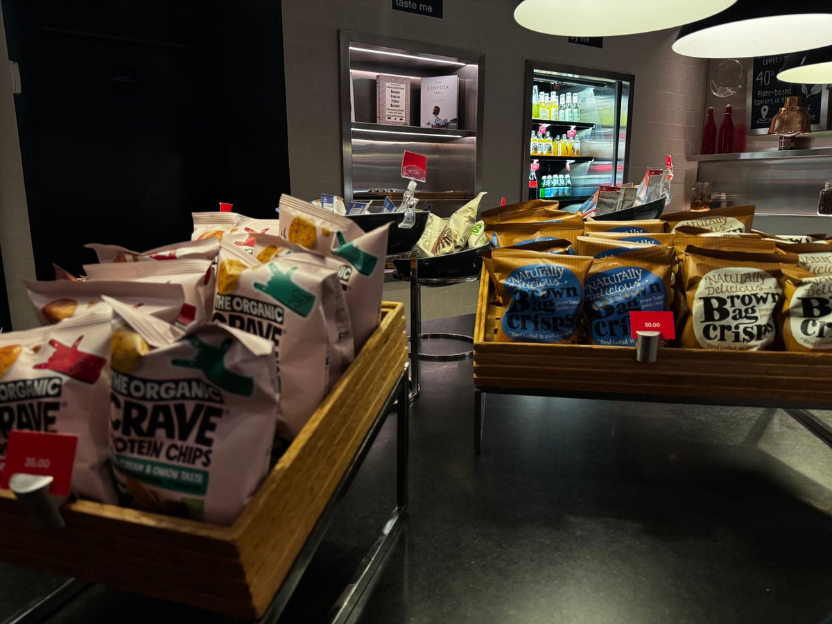 citizenM Copenhagen Radhuspladsen snacks