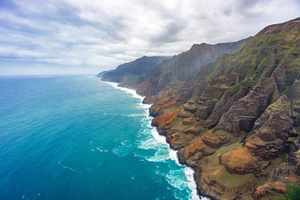 The Ultimate Hawaii Travel Guide to Maui and Kauai