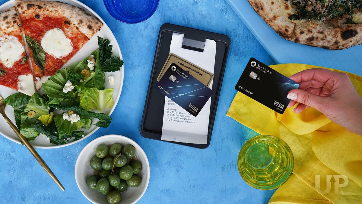 The 10 Best Credit Cards for Restaurants, Dining & Takeout [2024]