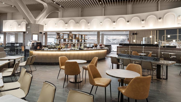 10 Best Credit Cards To Access 1 200 Airport Lounges 2020