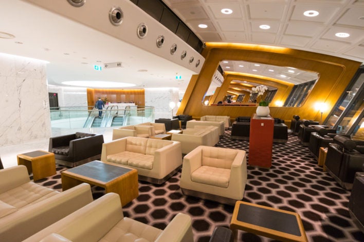 Sydney voli Qantas Lounge di First Class