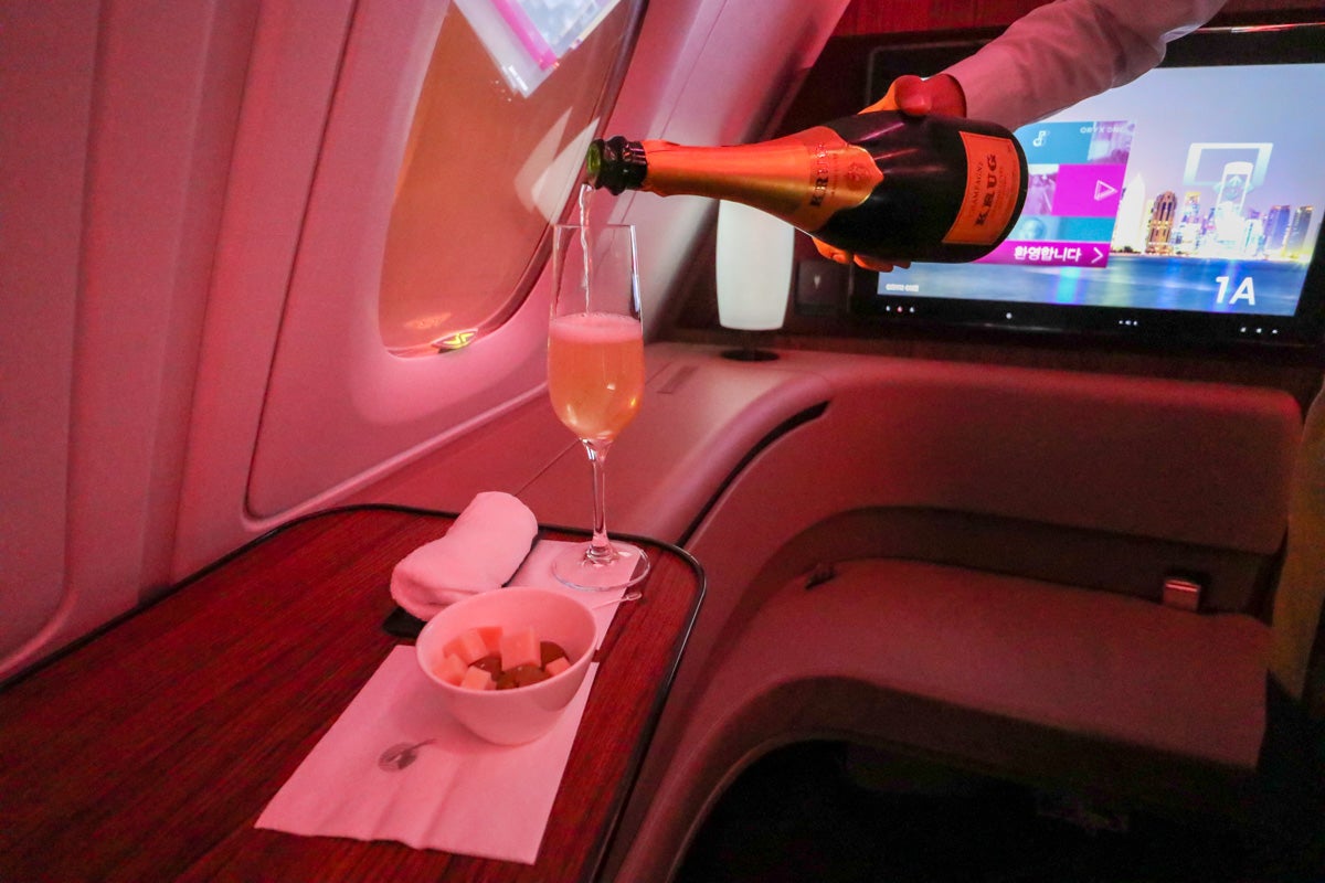 Qatar Airways Champagne 