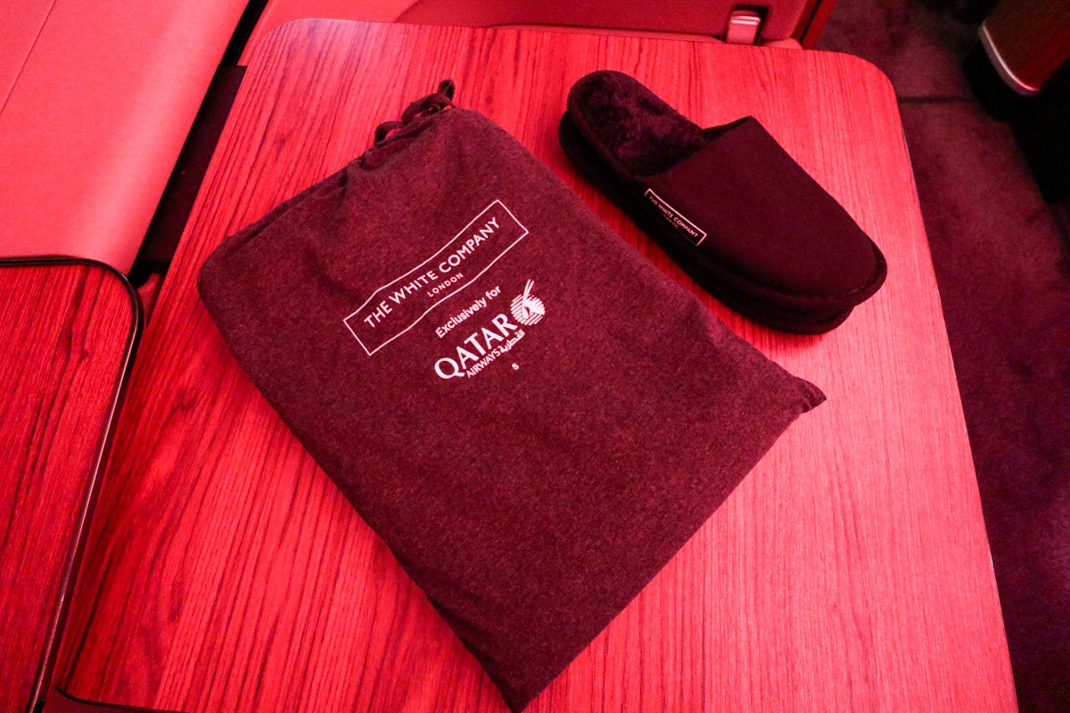 qatar airways first class slippers