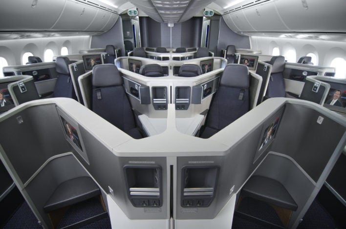 American Airlines 787-900 Business Class Cabin