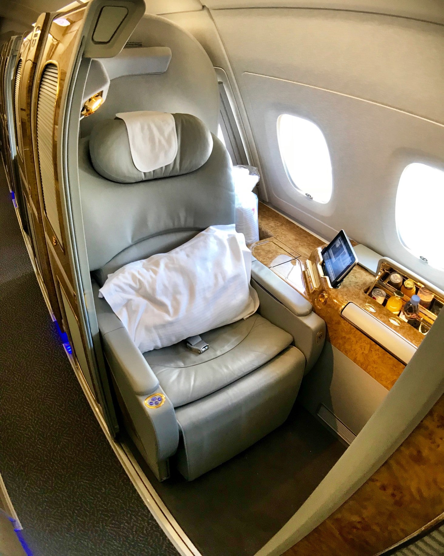 The 21 Best International First Class Airlines In The