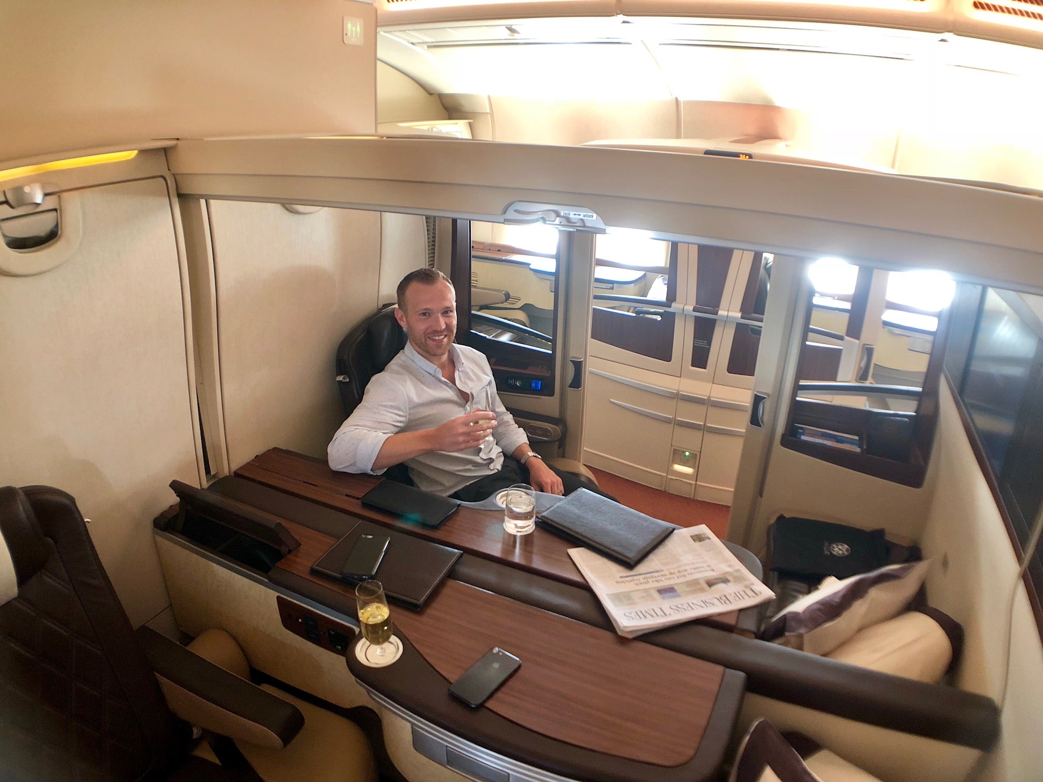 Singapore Airlines First Class Suites Frankfurt to Singapore - Middle Seats 5
