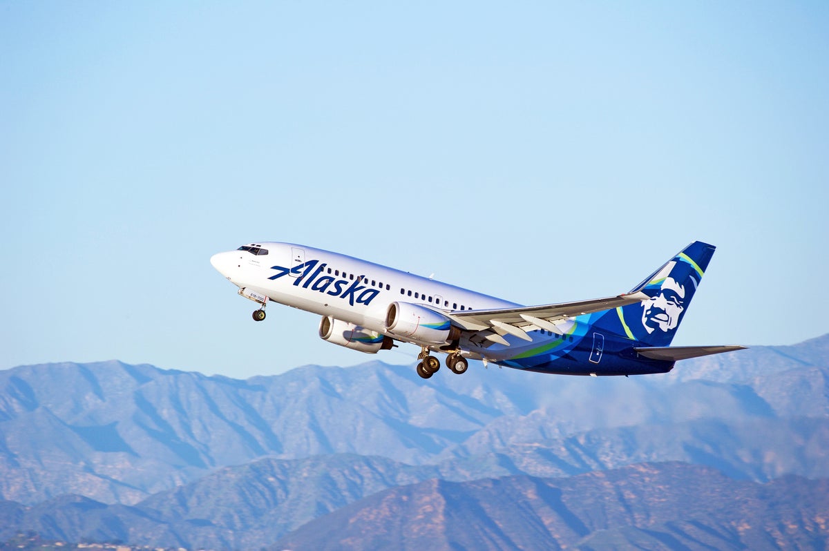 [Expired] Alaska Airlines Flash Sale: Save 25% On Flights to & From Canada