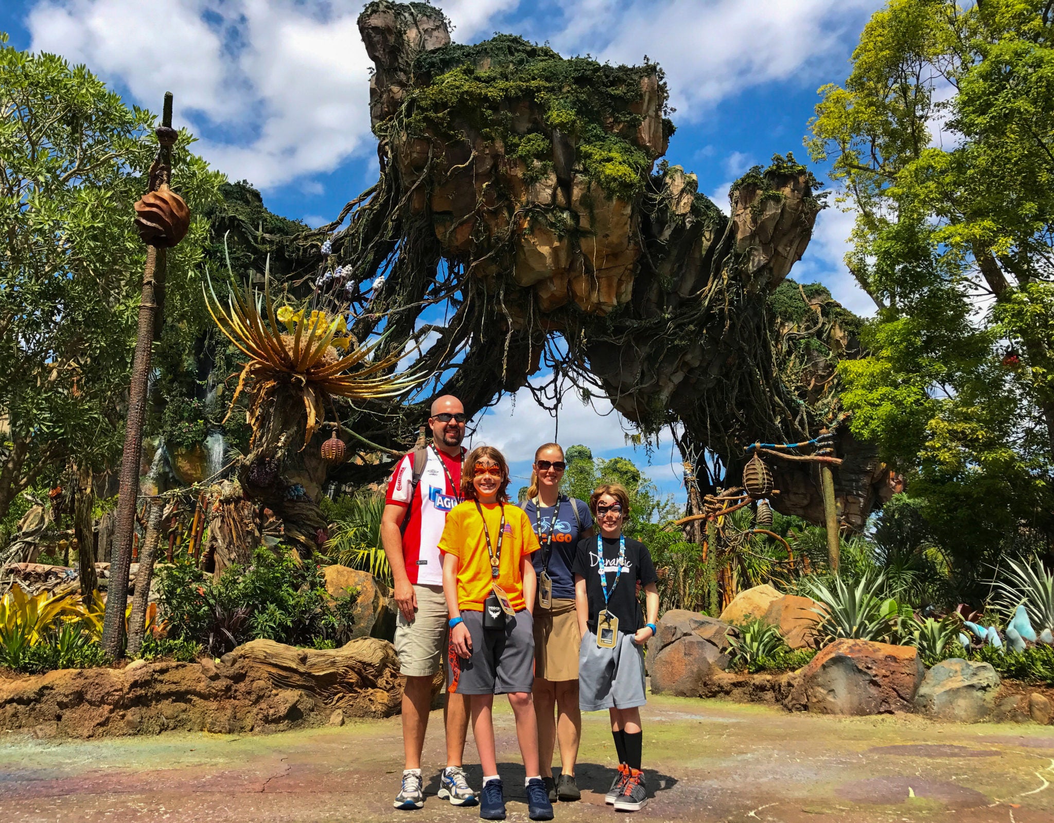 How To Visit Disney World For Cheap By Using Points & Miles [2020]