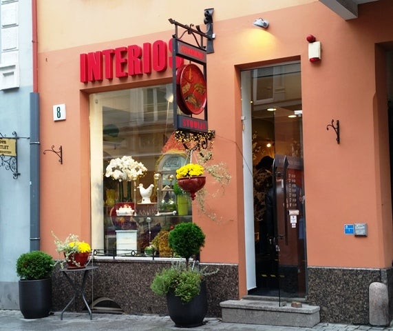 Retail storefront Retail storefront