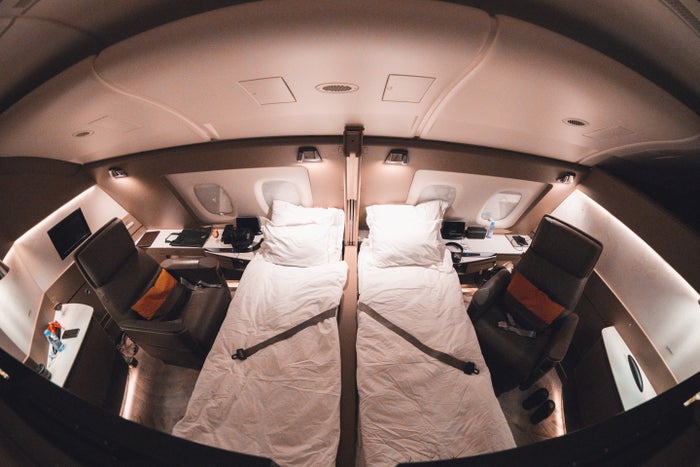 Best Ways To Book Singapore Airlines First Class Using Points [Step by Step]