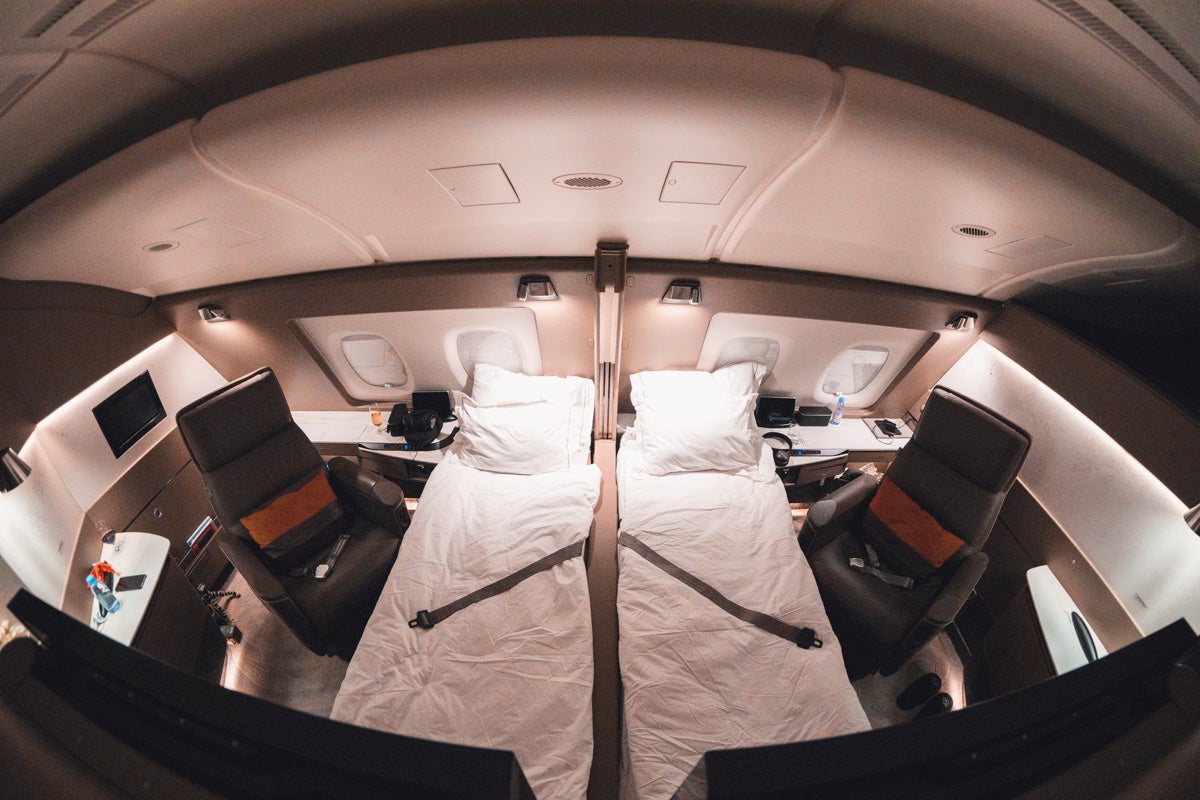 Singapore Airlines Airbus A380 New First Class Suites — Double Bed Review [ZRH to SIN]