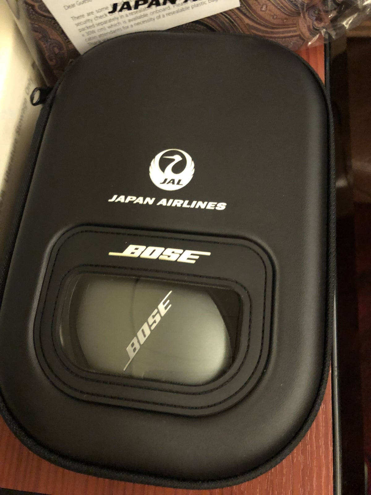 Japan Airlines 777 First Class Bose Noise-Cancelling Headphones