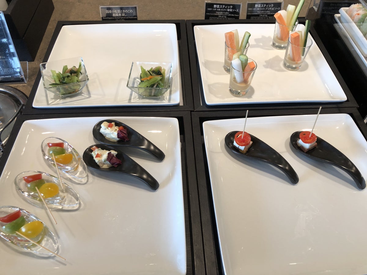 Finger foods in Japan Airlines First Class Lounge