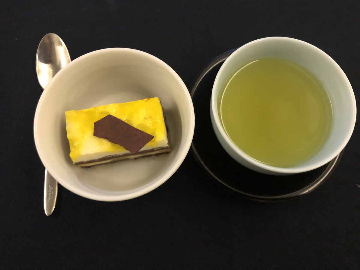 Yuzu Pear Cake and Green Tea