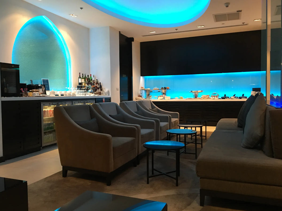 Oman Air First and Business Class Lounge Bangkok