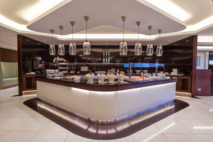 Etihad Lounge Sydney Buffet