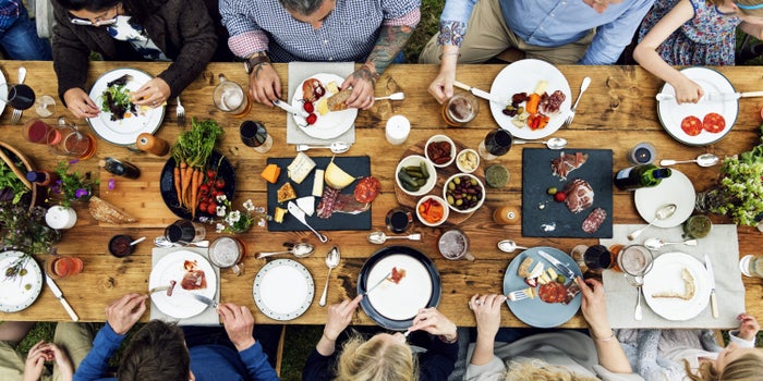 How To Use the Orbitz Rewards Dining Program To Earn Hotel Stays