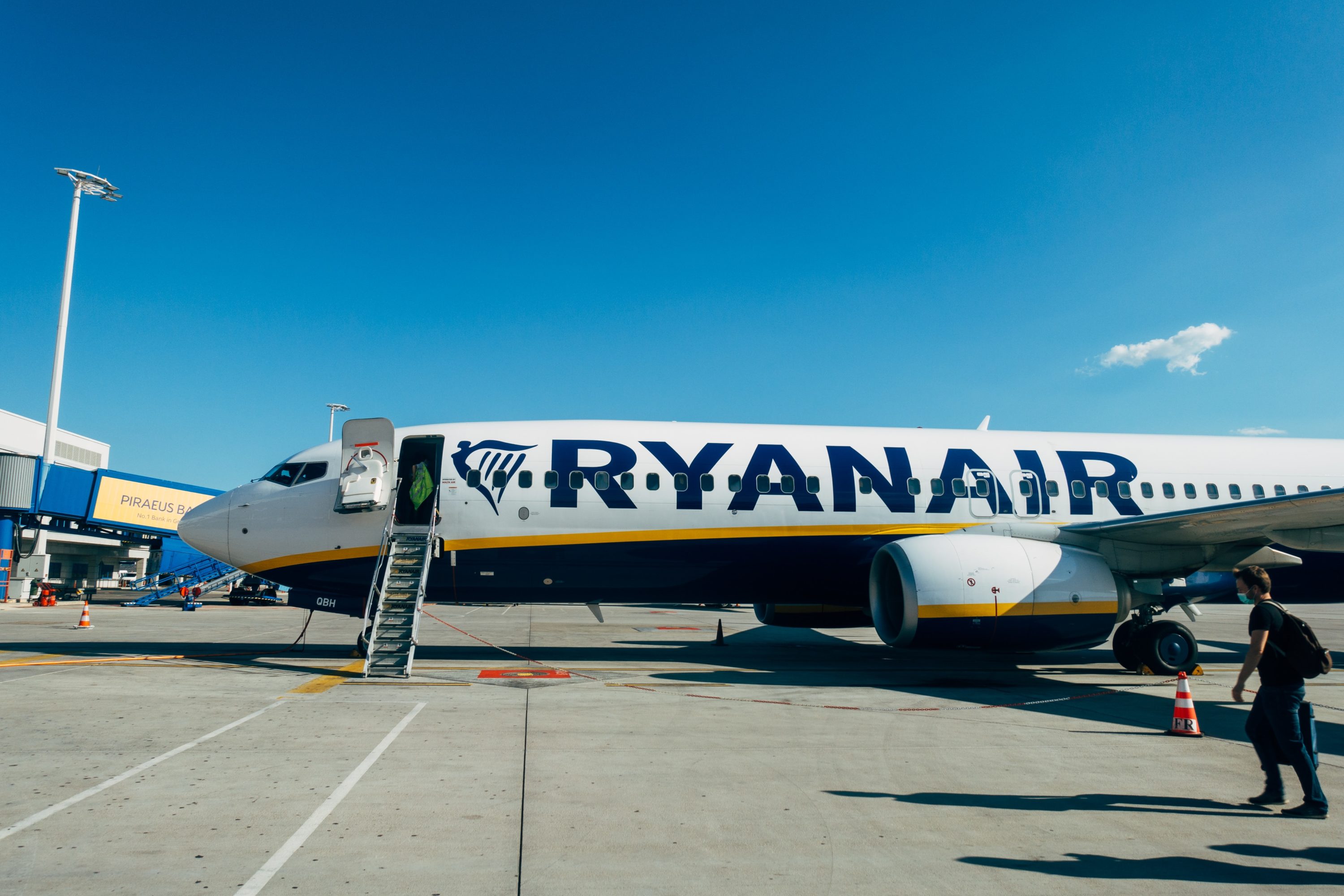 Ryanair luggage rules: Sneaky hack to bring extra bag onboard flights for  free - Irish Mirror Online