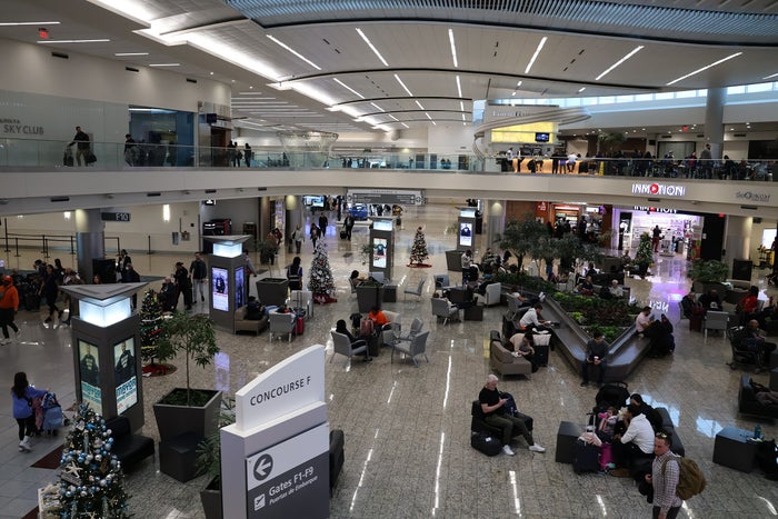 How To Get Between Terminals at Hartsfield-Jackson Atlanta International Airport [ATL]