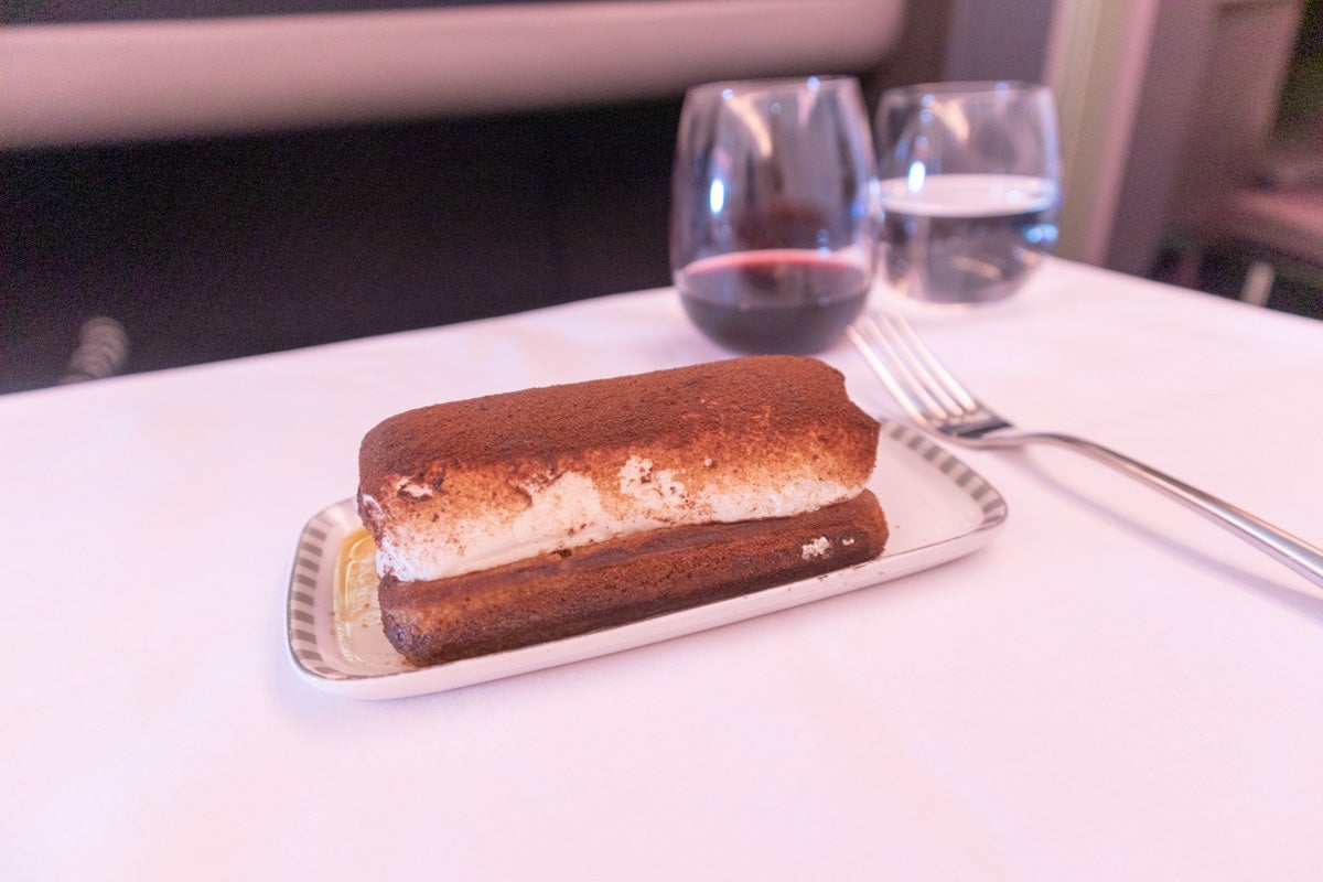 Singapore Airlines Airbus New A380 Business Class Meal Service