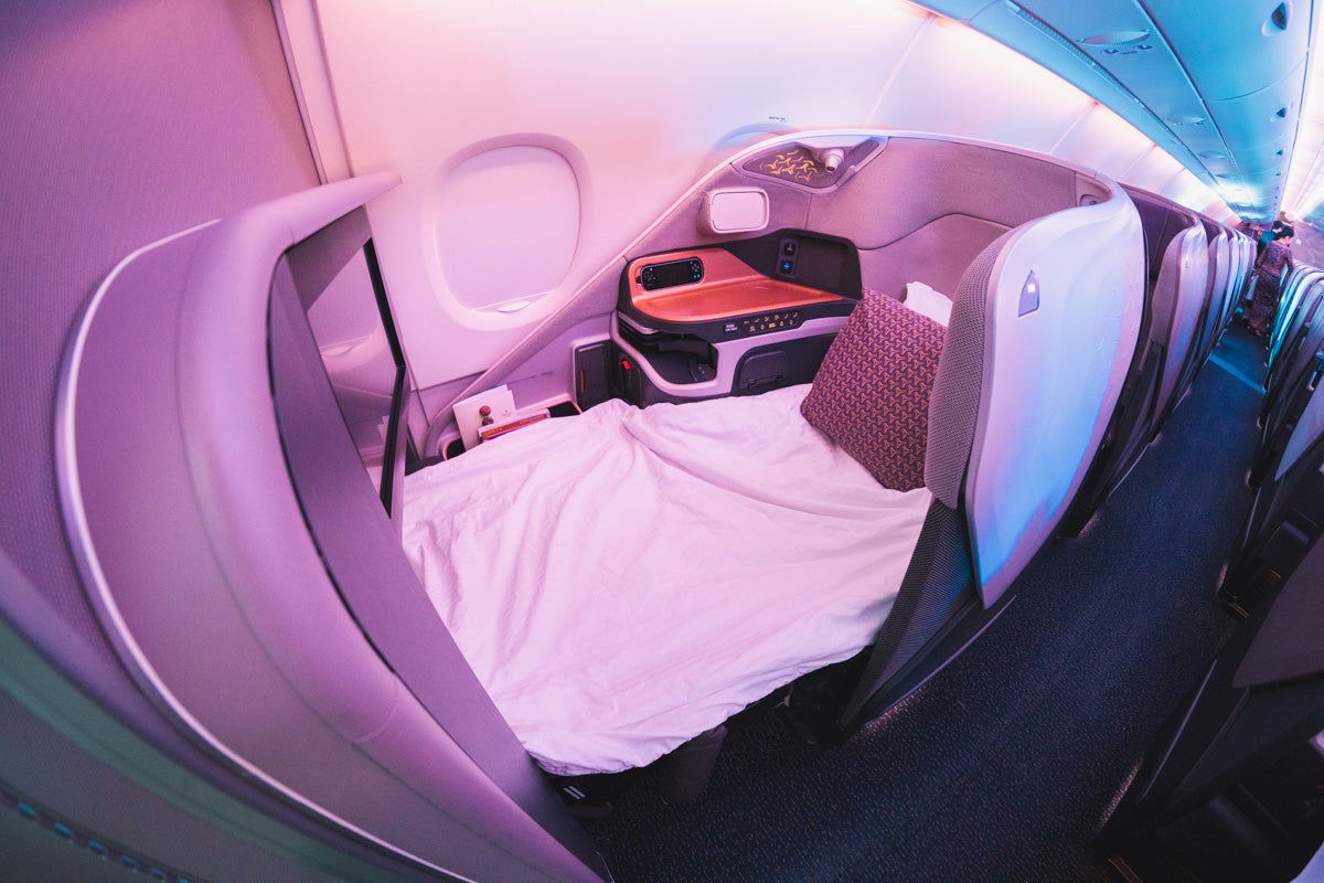 Singapore Airlines Airbus New A380 Business Class Window Seat Bed