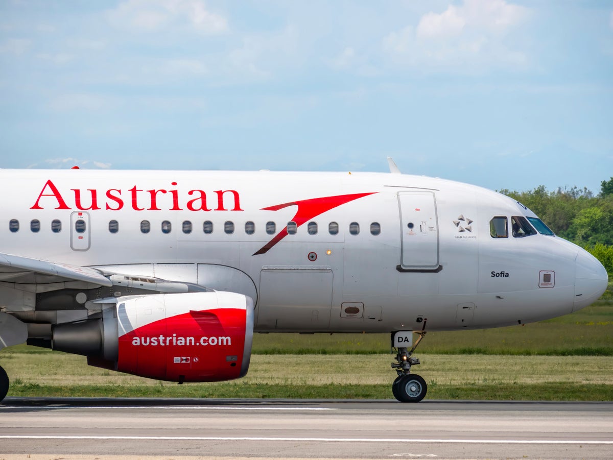 The Definitive Guide to Austrian Airlines’ Direct Routes from The U.S. [Plane Types & Seat Options]