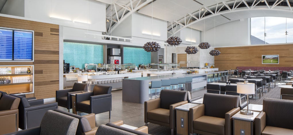 American Airlines Flagship Lounge LAX - Self Serve Food and Bar