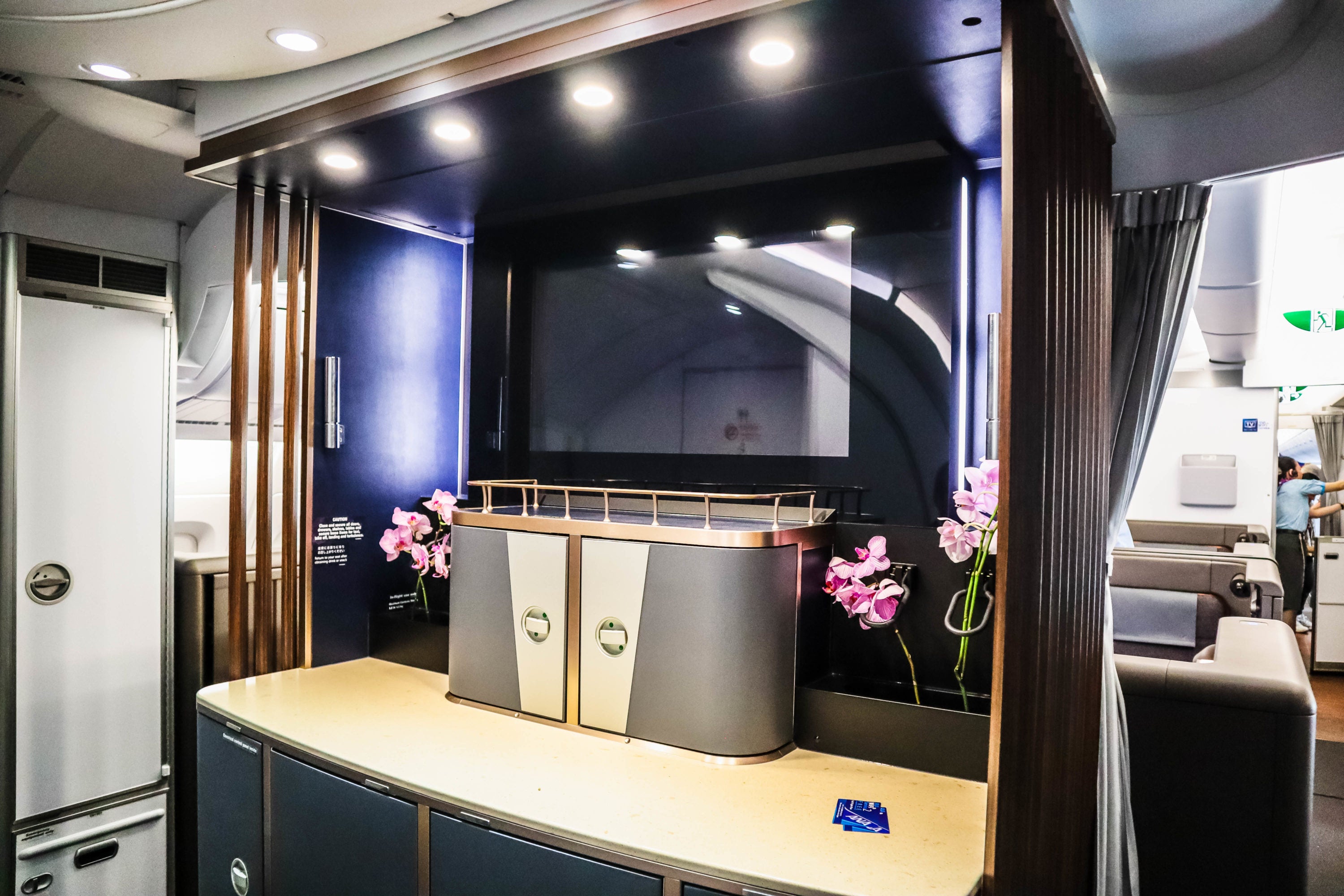 ANA A380 First Class Bar