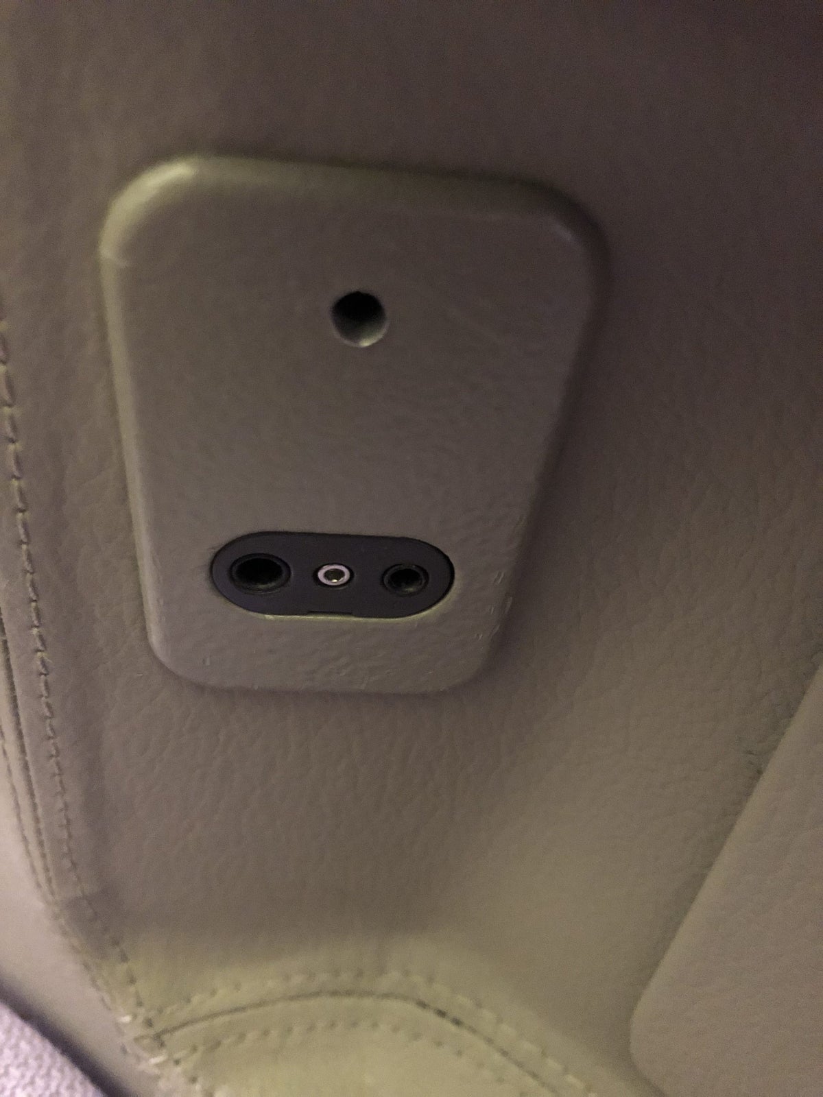Cathay Pacific 777 first class headphone jack