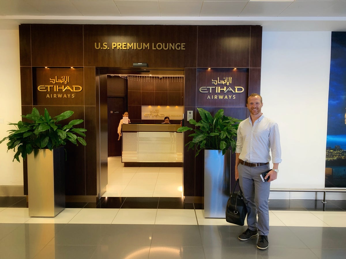 Etihad U.S. Premium Lounge, Abu Dhabi