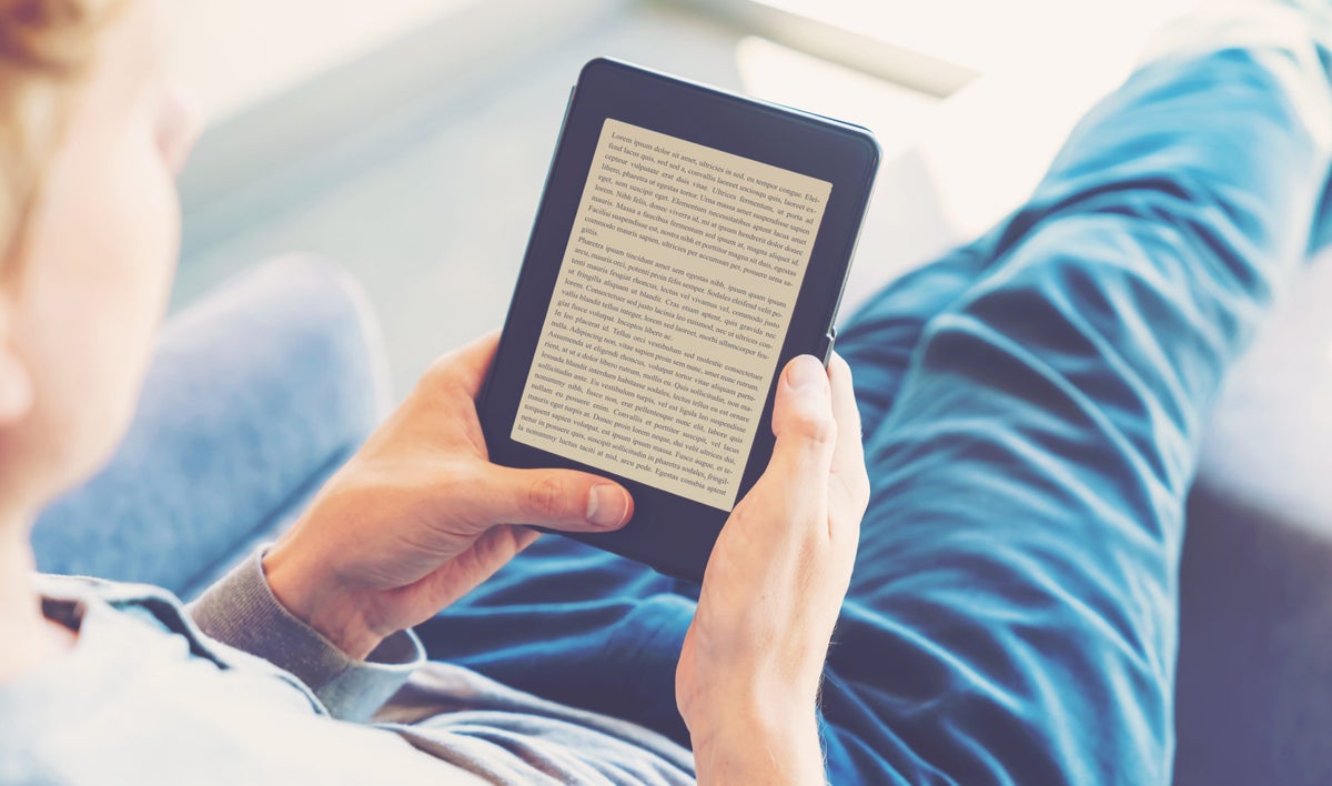 Kindle 2019 review: 's cheapest e-reader gets adjustable frontlight