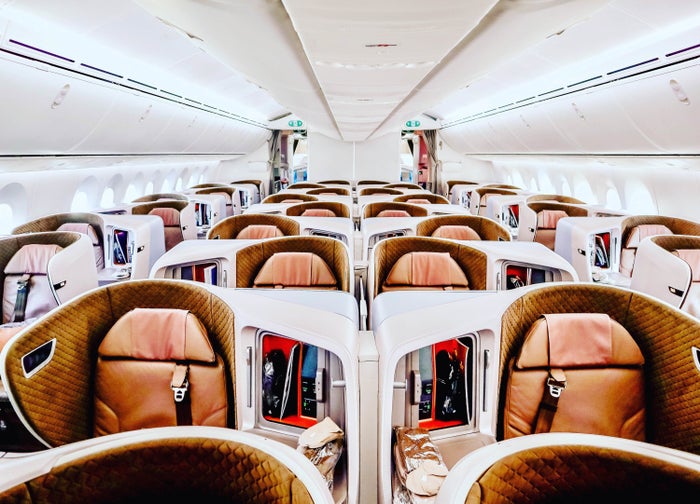 Singapore Airlines B787-10 Regional Business Class Cabin
