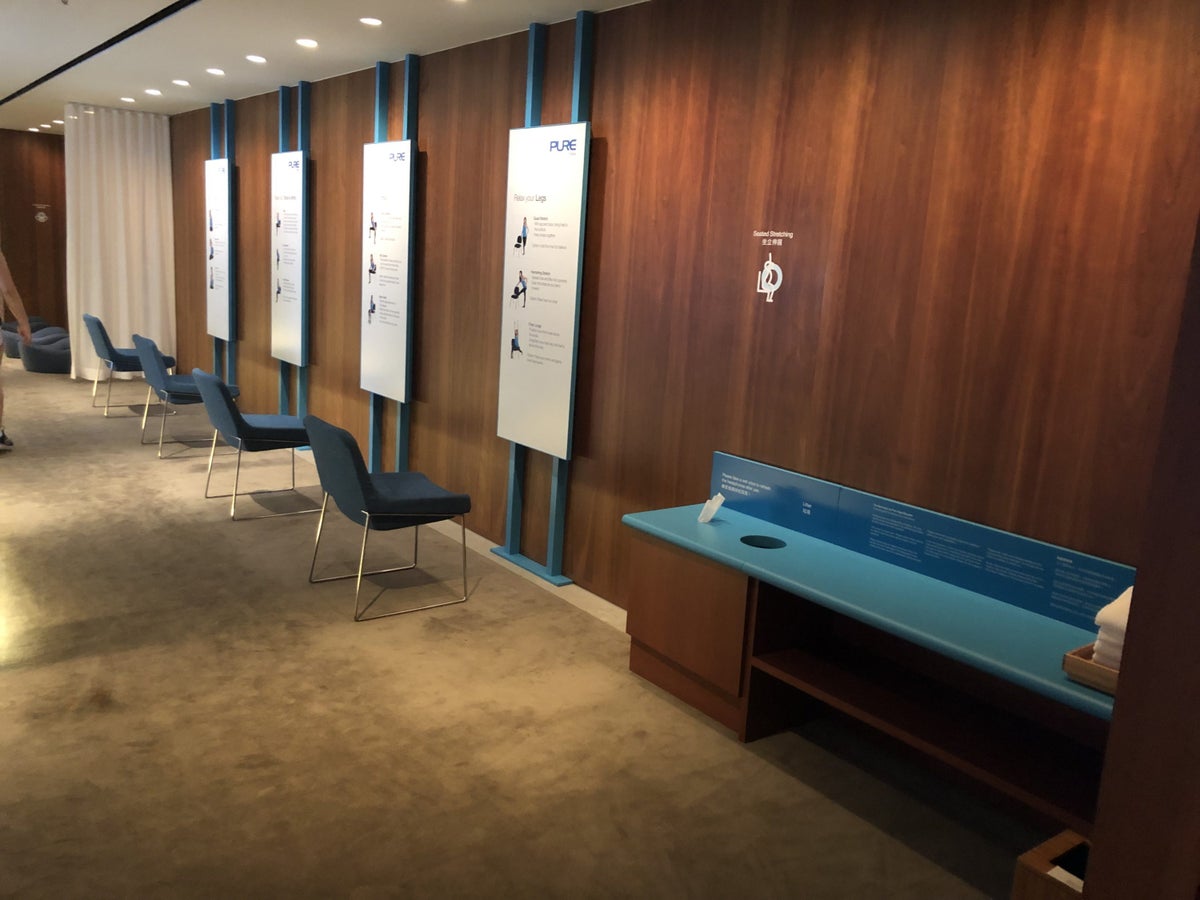 The Pier, Business at Hong Kong International Airport yoga room seating stretching