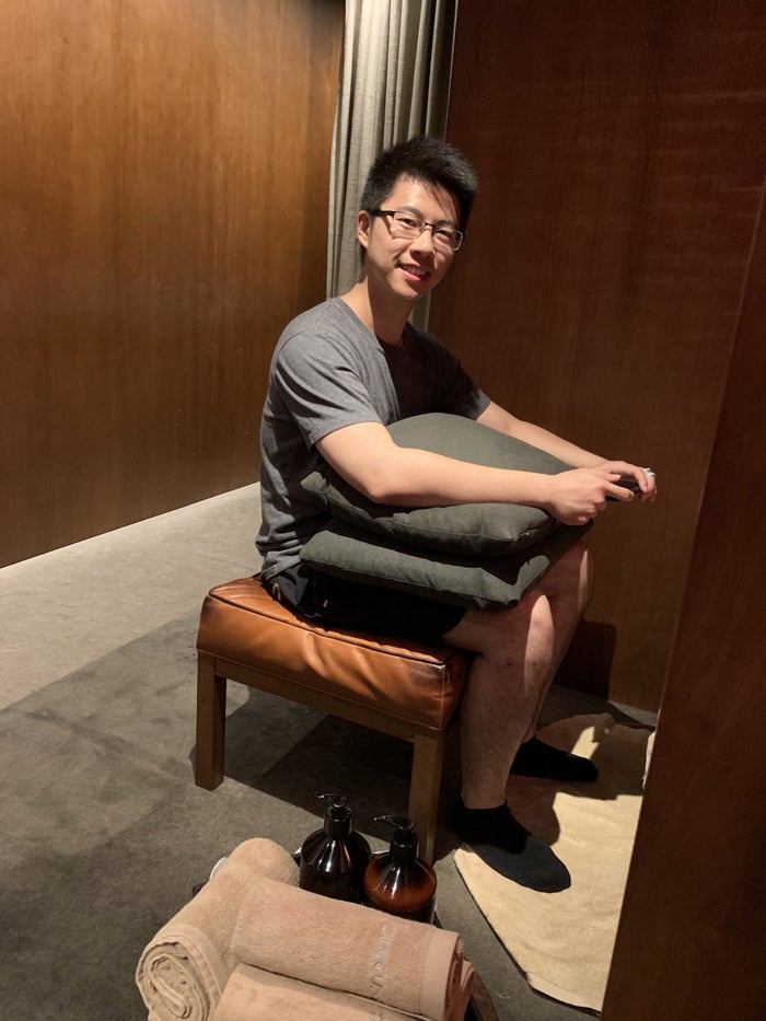 The Pier, First at Hong Kong International Airport complimentary massages