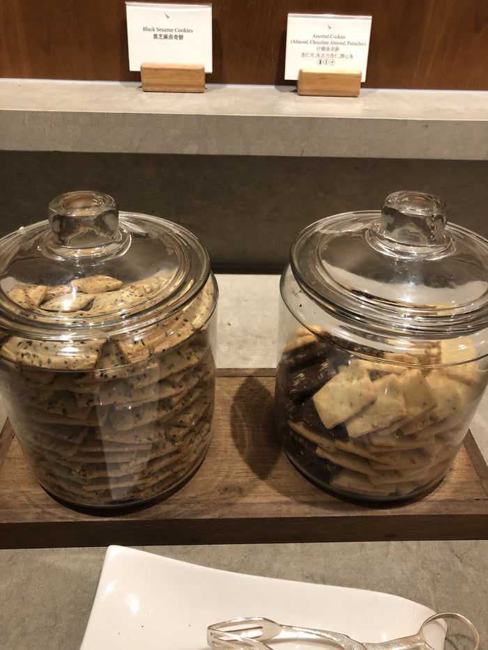The Pier, First at Hong Kong International Airport cookies