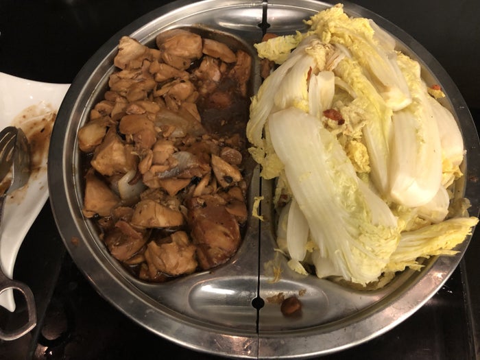 The Wing, Business at Hong Kong International Airport noodle bar hot food