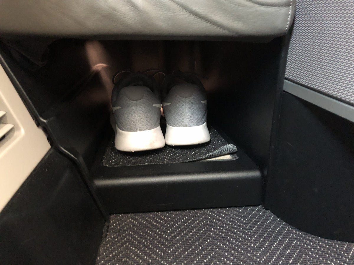 United Polaris 787-10 footwell level view with shoe storage
