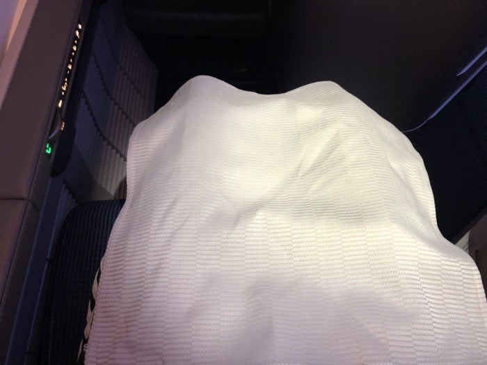 United Polaris 787-10 lap napkin