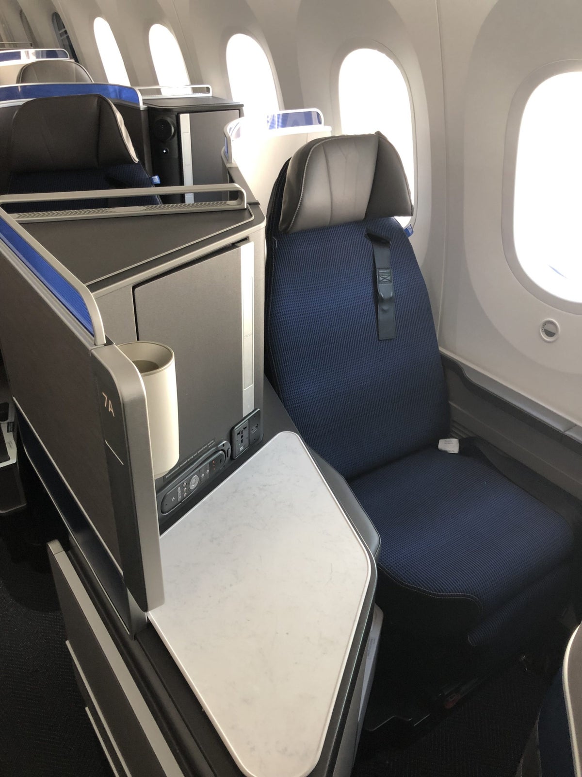 United Polaris 787-10 seat