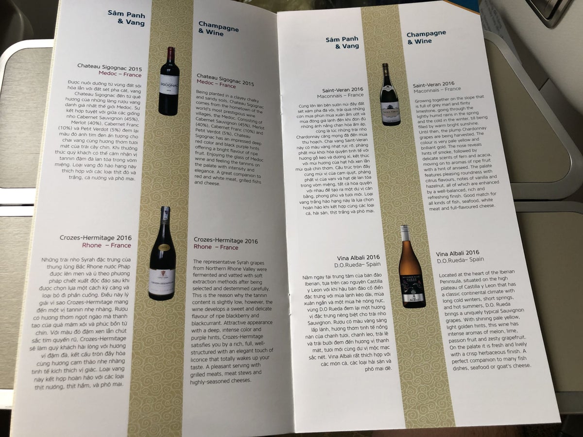 Vietnam Airlines 787-9 business class red and white wine menu