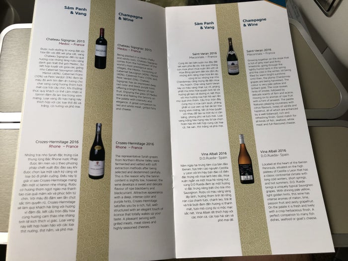Vietnam Airlines 787-9 business class red and white wine menu