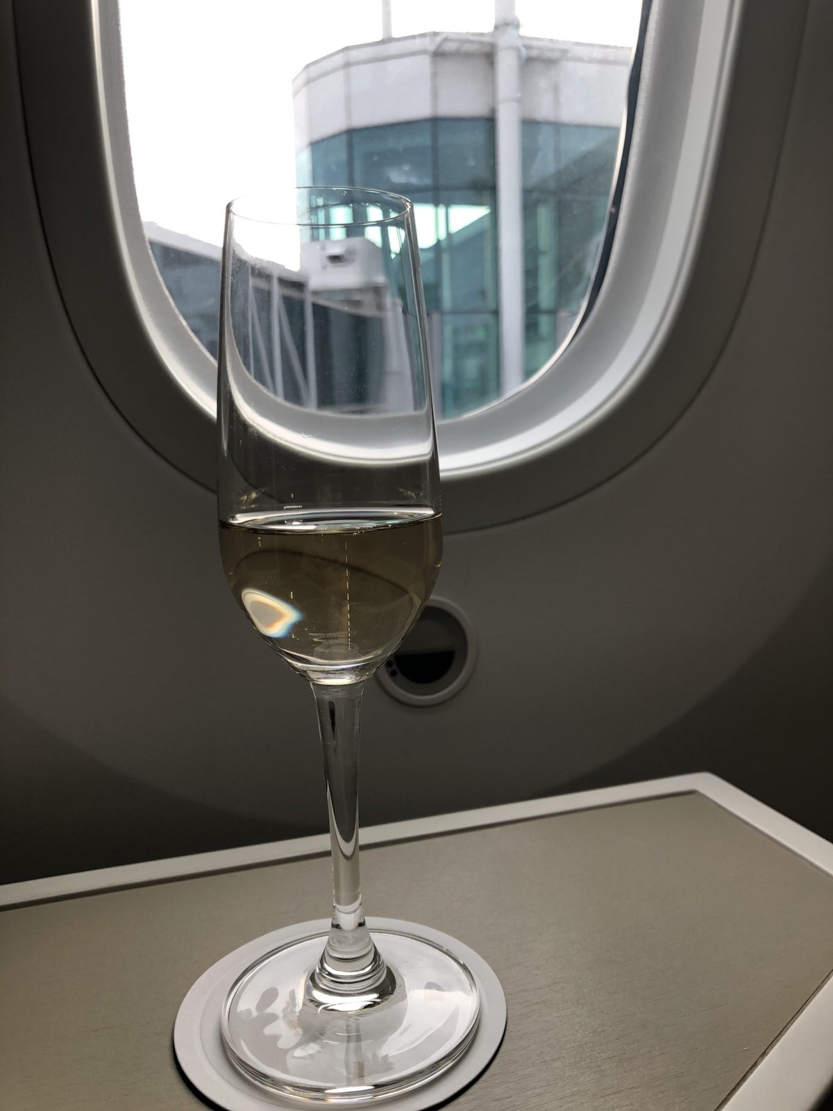 Vietnam Airlines 787-9 business class pre-departure champagne