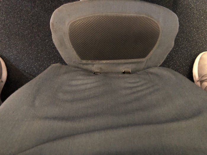 Vietnam Airlines A321 business class footrest