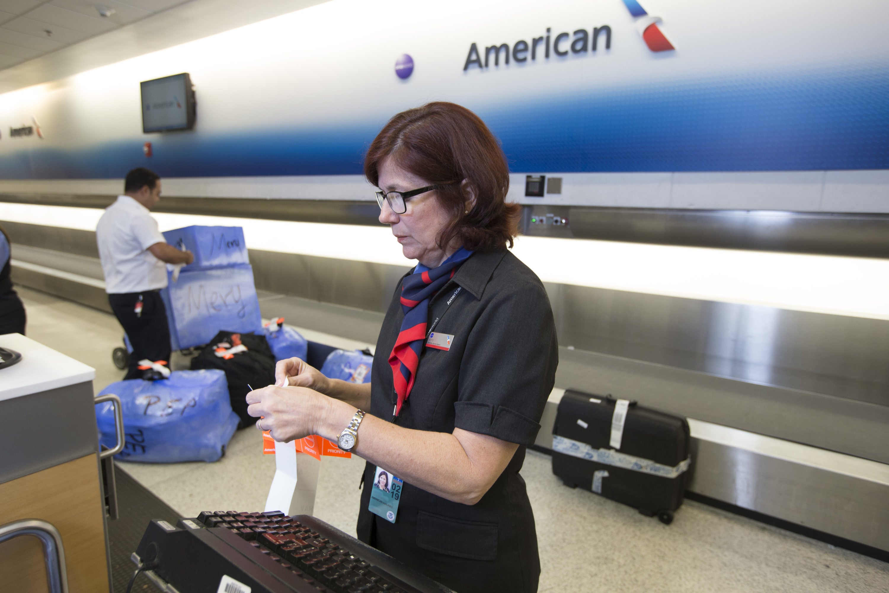 american airlines baggage info